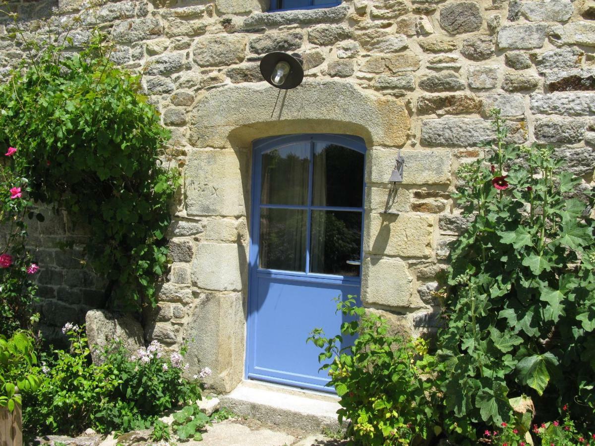 La Chambre Du Grand Val Caden Exterior foto