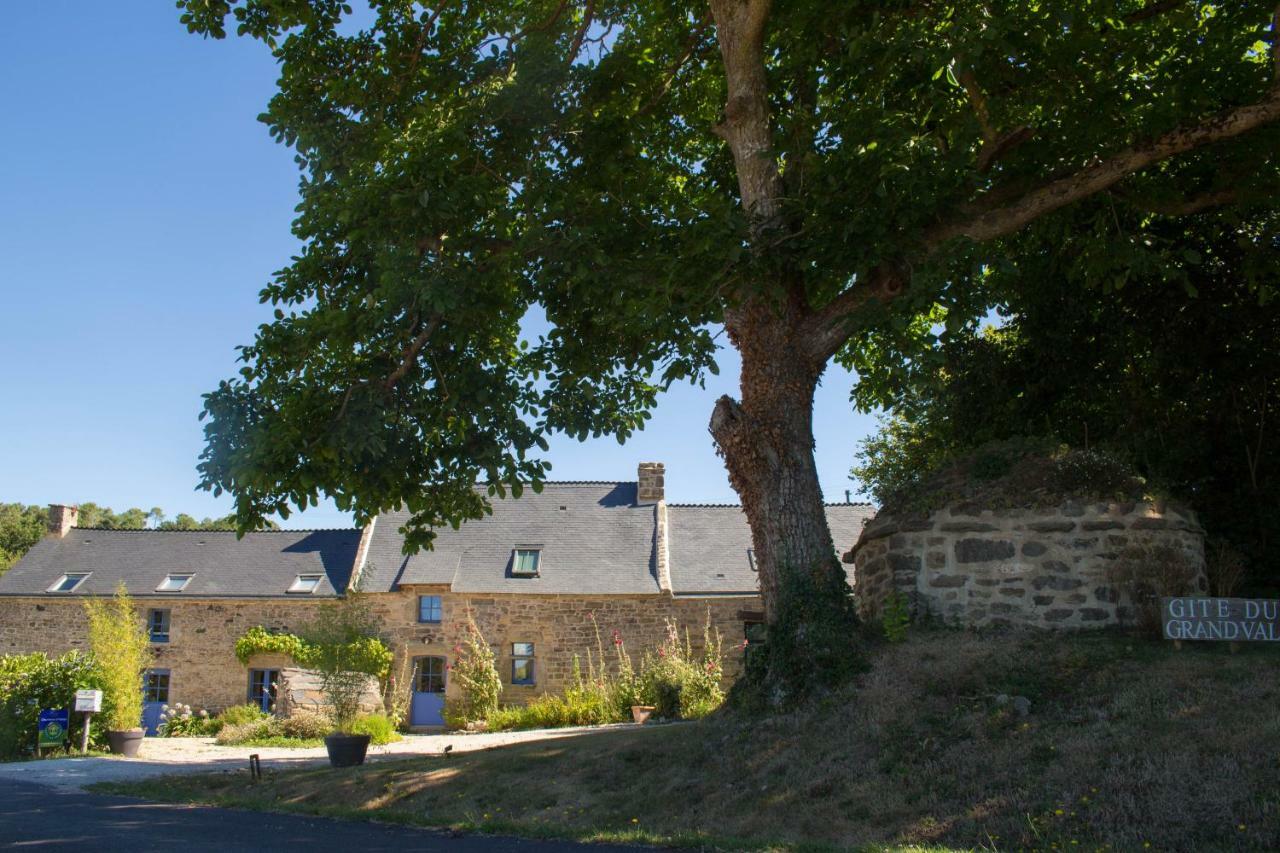 La Chambre Du Grand Val Caden Exterior foto