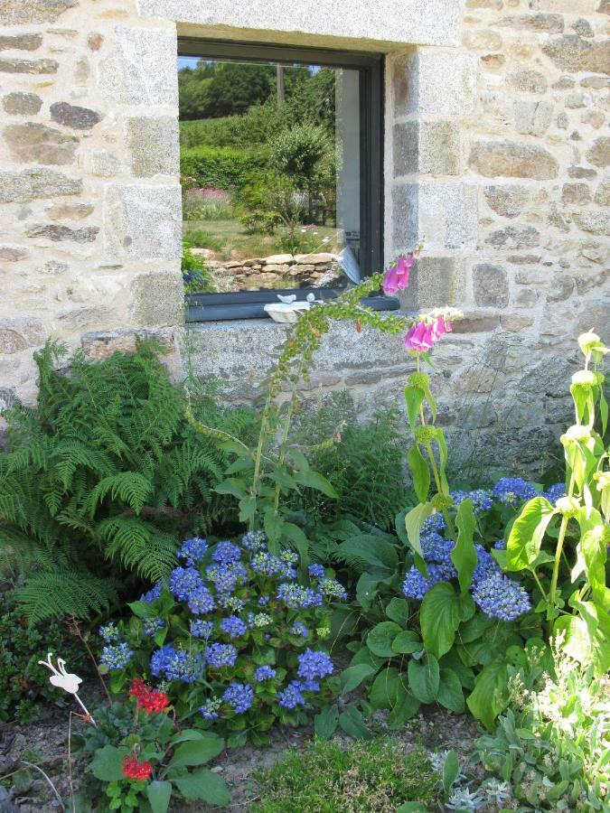 La Chambre Du Grand Val Caden Exterior foto