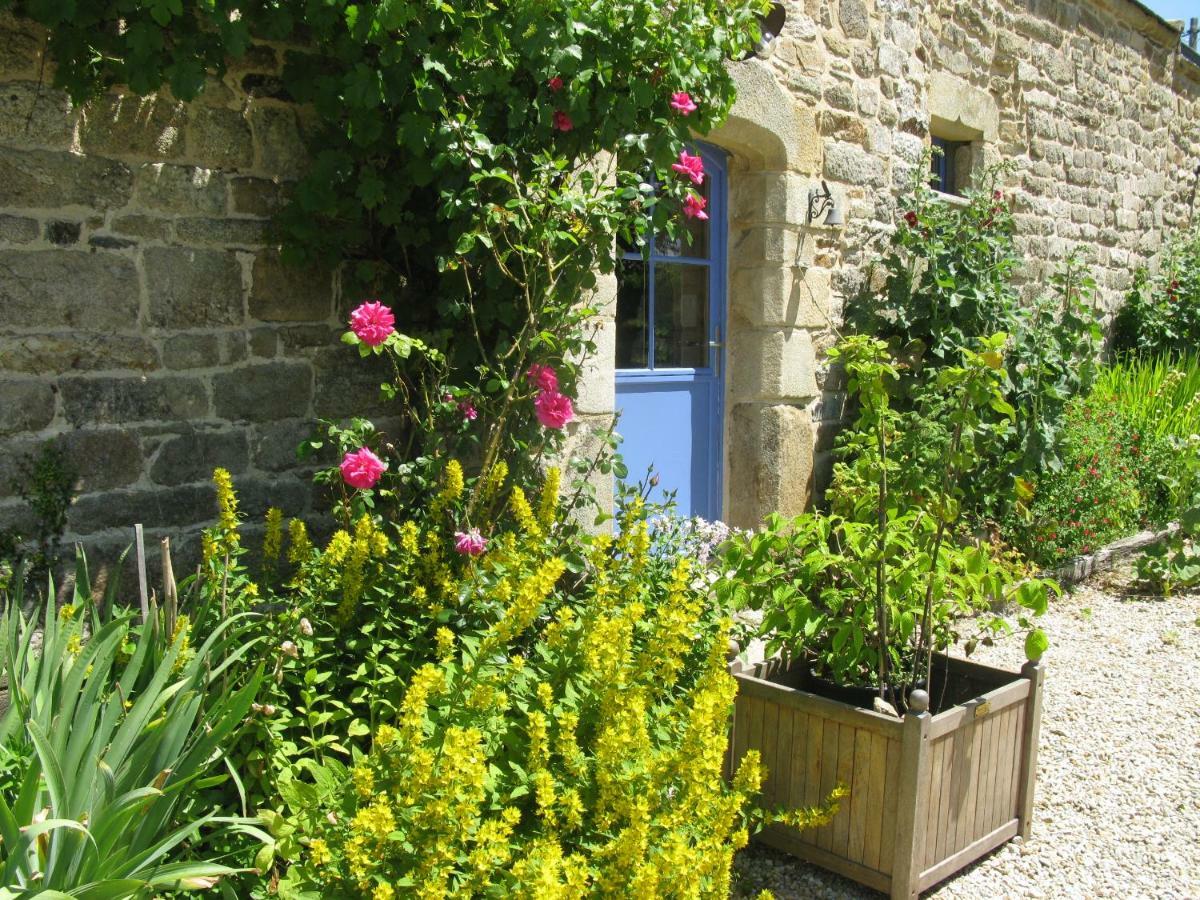 La Chambre Du Grand Val Caden Exterior foto